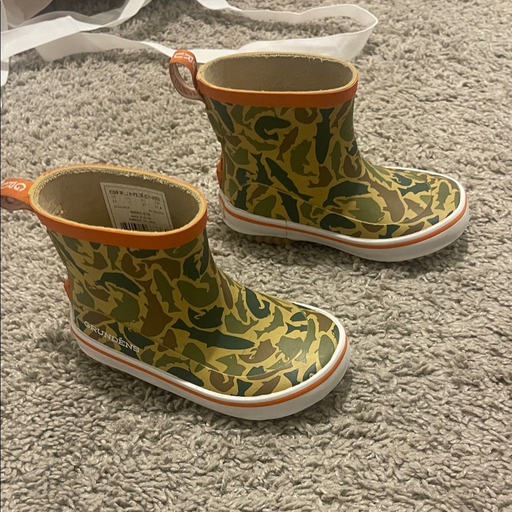 Grunden Kids Camo Rain Boots - Green and Brown
